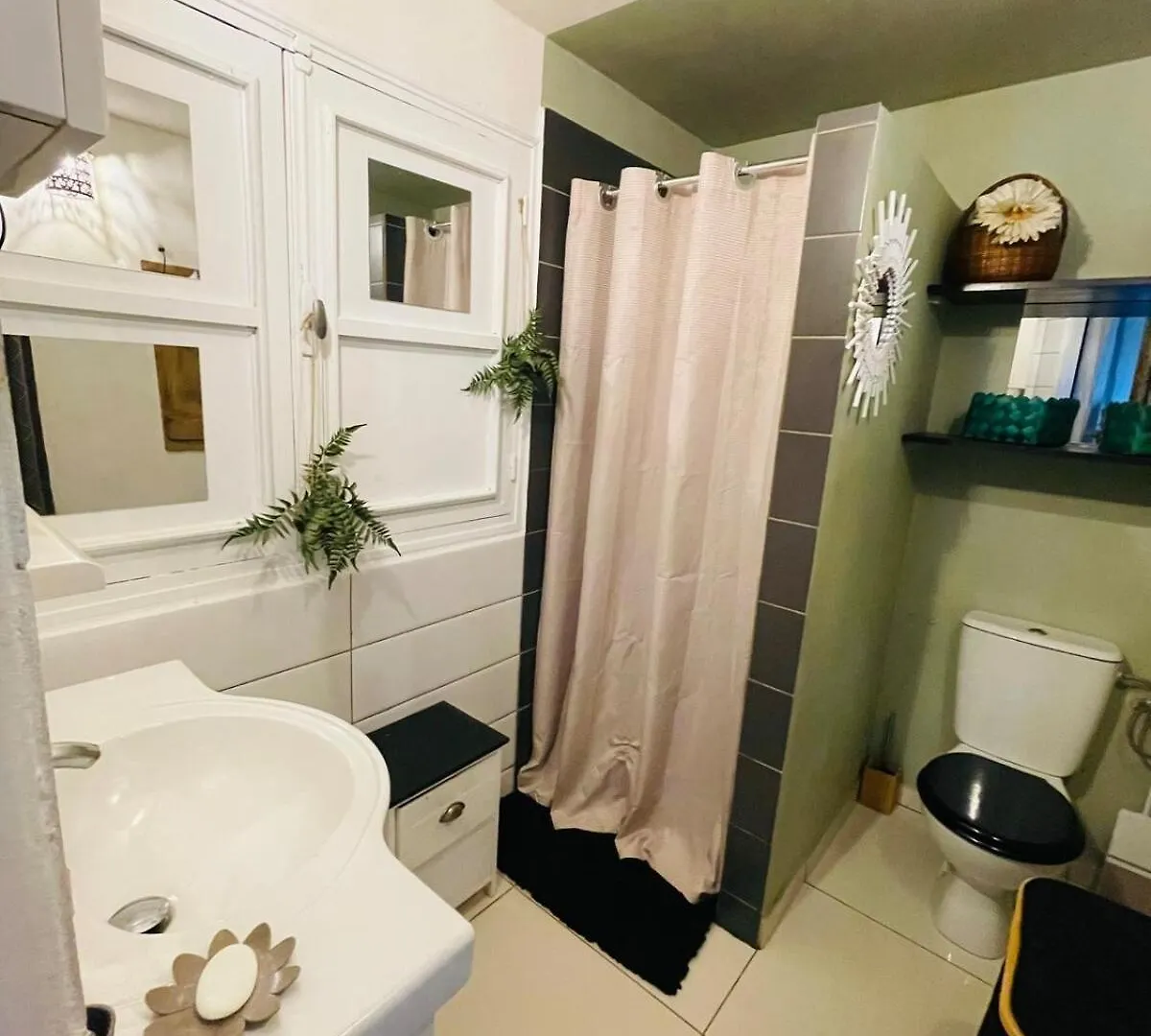 Oasis Suite Schoelcher